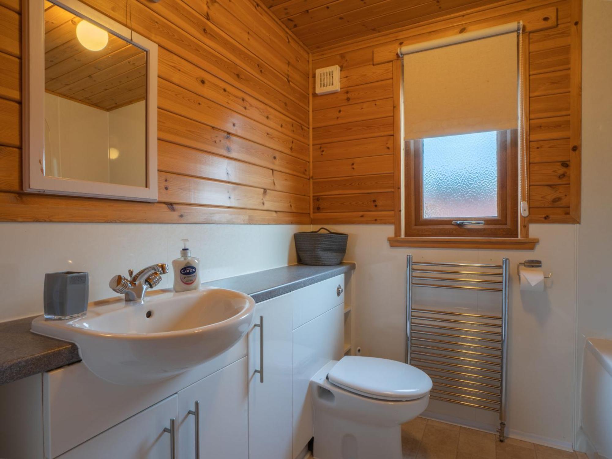 Chalet Loch Leven Lodge 10 By Interhome Kinross Zewnętrze zdjęcie
