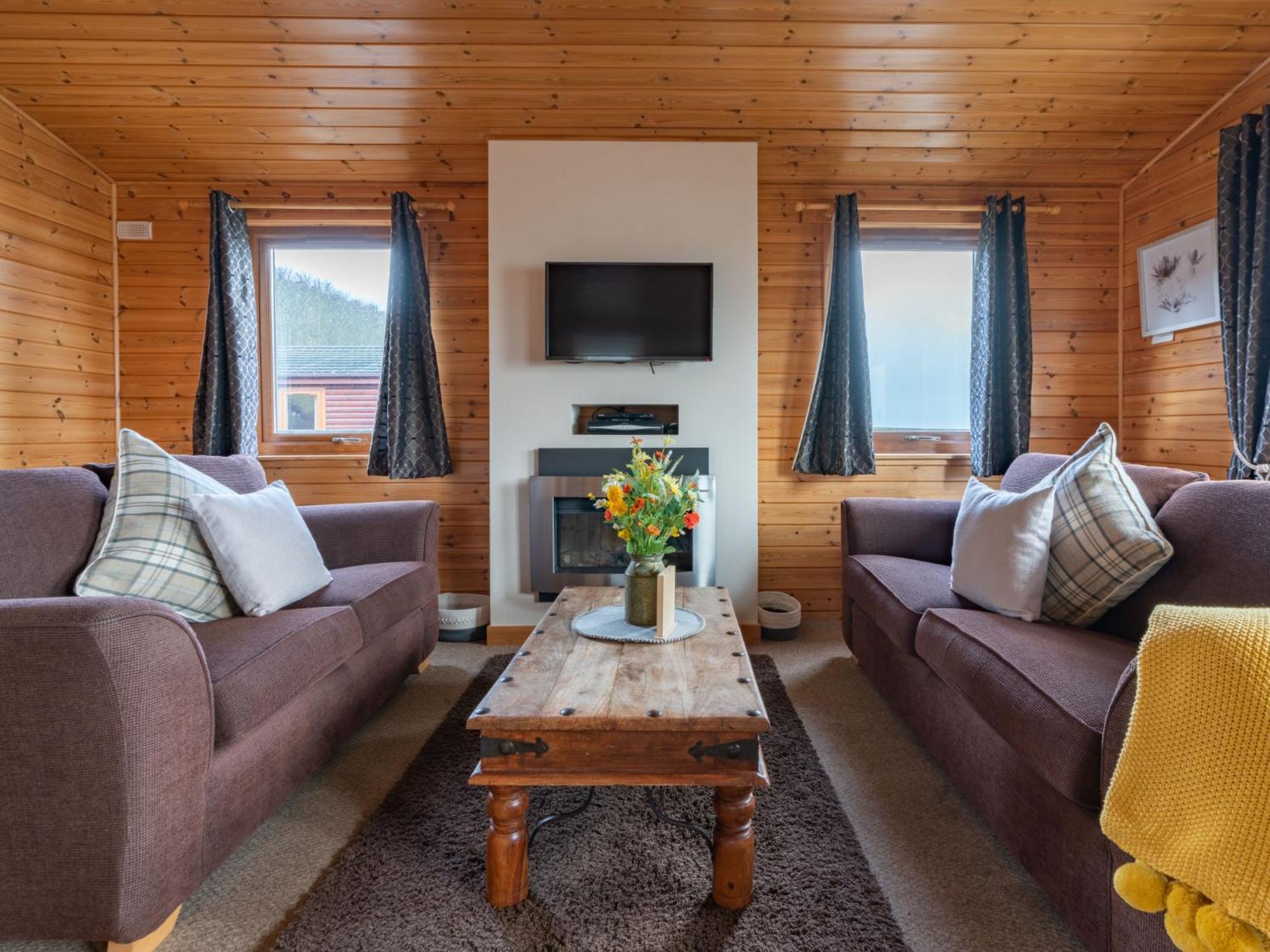 Chalet Loch Leven Lodge 10 By Interhome Kinross Zewnętrze zdjęcie